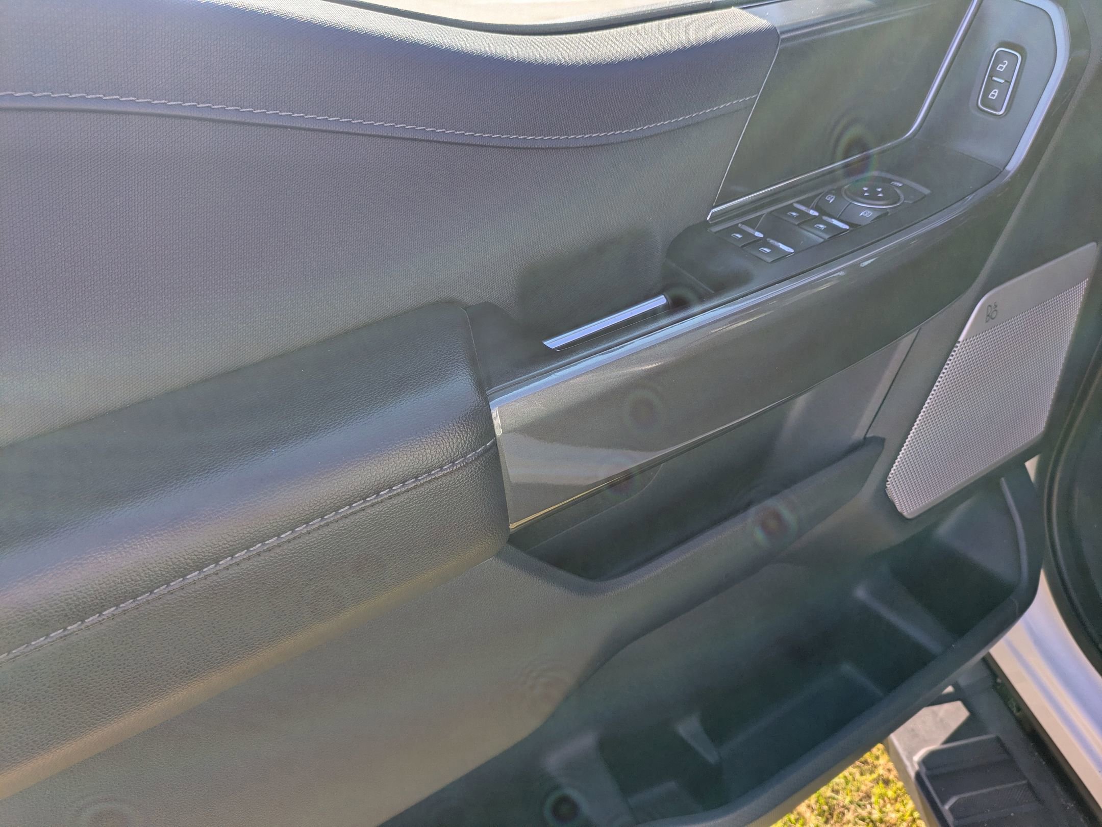 Certified 2023 Ford F150 XLT w/ Equipment Group 302A High image 13