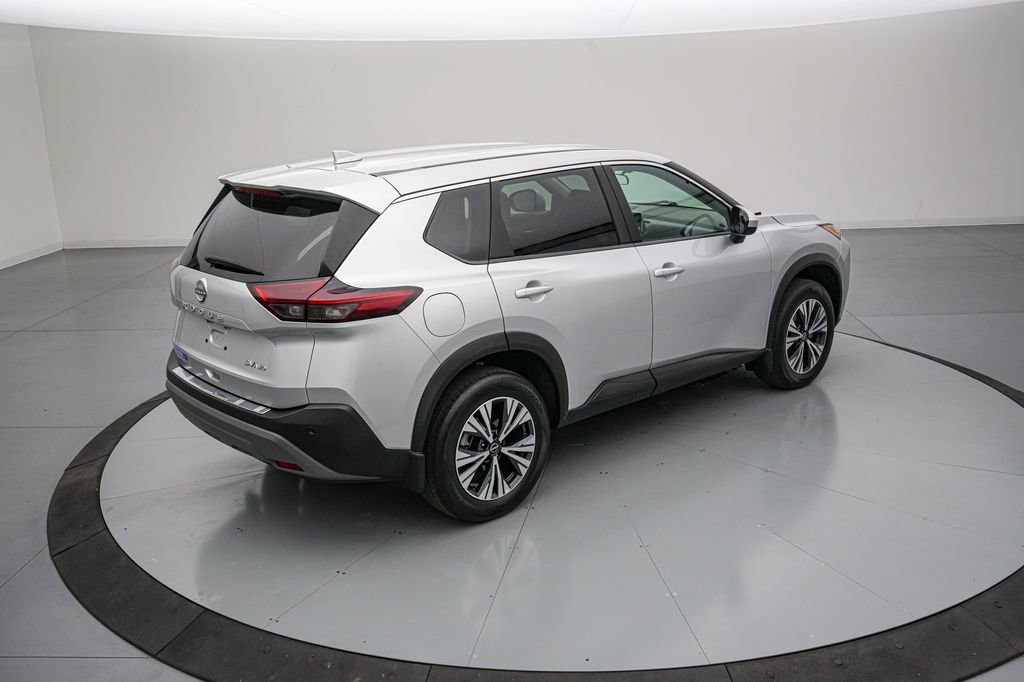 Used 2023 Nissan Rogue SV AWD/4WD image 4