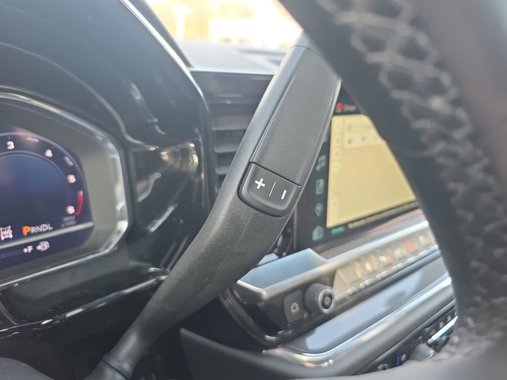 Used 2024 Chevrolet Silverado 2500 High Country w/ Technology Package image 36