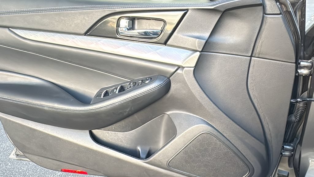 Used 2018 Nissan Maxima 3.5 S FWD image 18