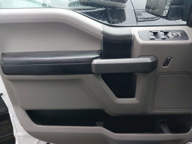 Certified 2018 Ford F150 XLT w/ Equipment Group 301A Mid image 15