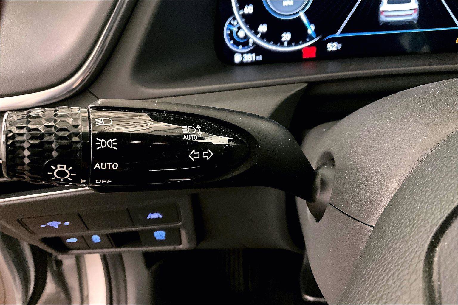 Used 2021 Hyundai Sonata SEL Plus w/ Winter Weather Package image 30