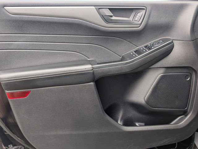 Certified 2025 Ford Escape Active AWD/4WD image 14