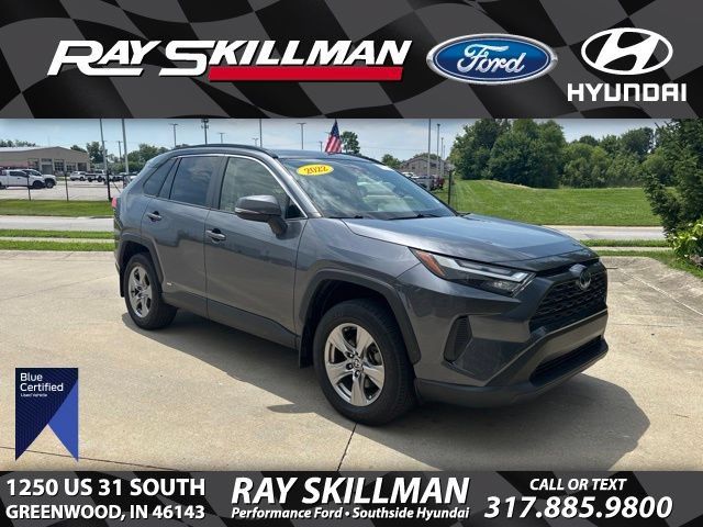 Used 2022 Toyota RAV4 XLE w/ Convenience Package
