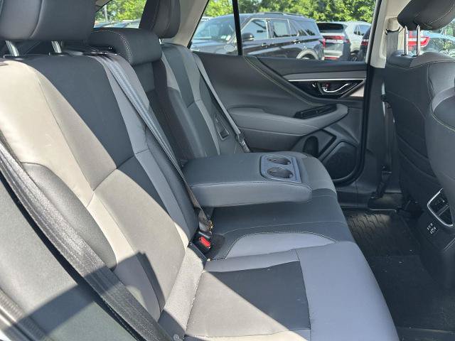 Used 2025 Subaru Outback Onyx Edition AWD/4WD image 19