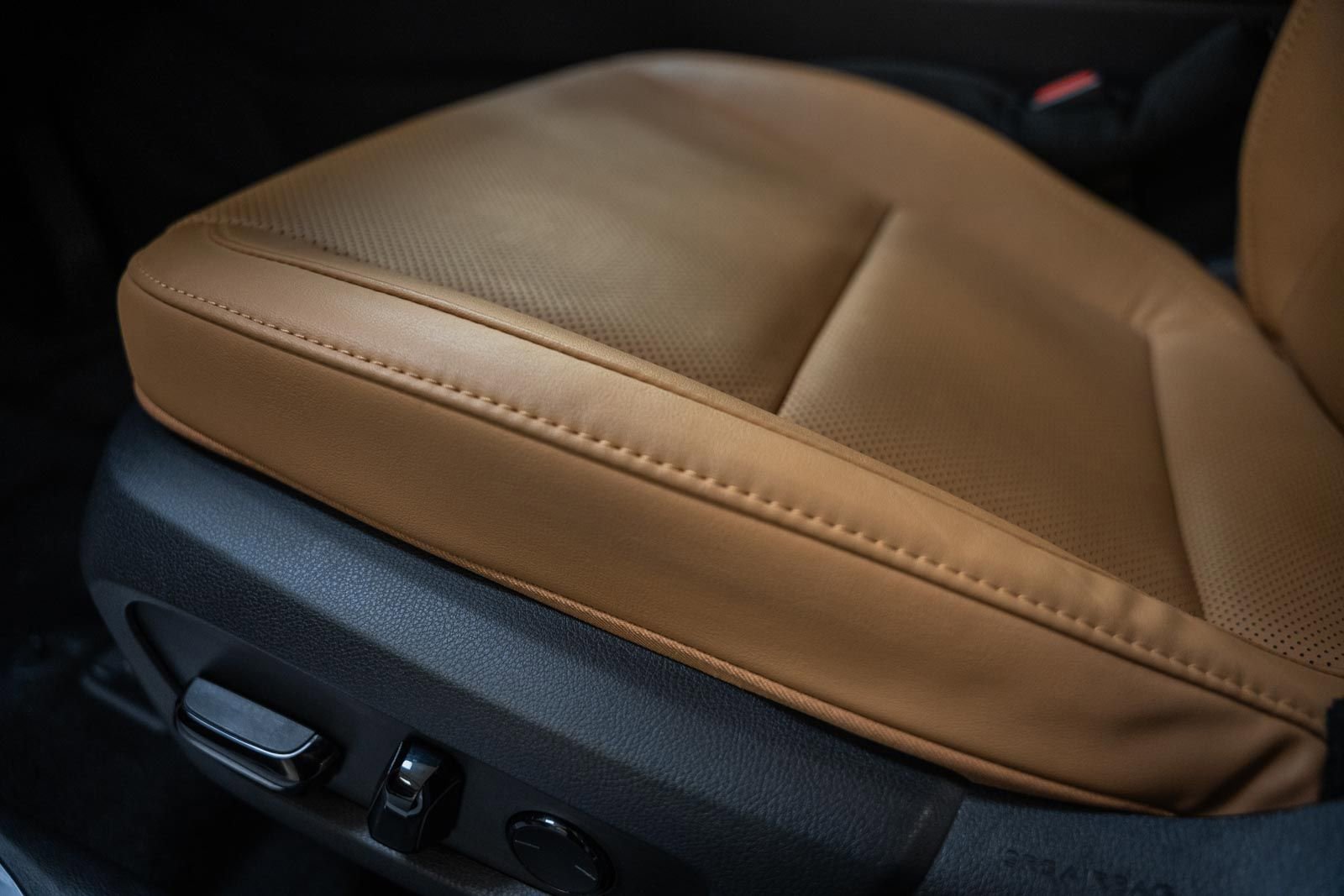 Used 2022 Lexus NX 350h AWD image 42