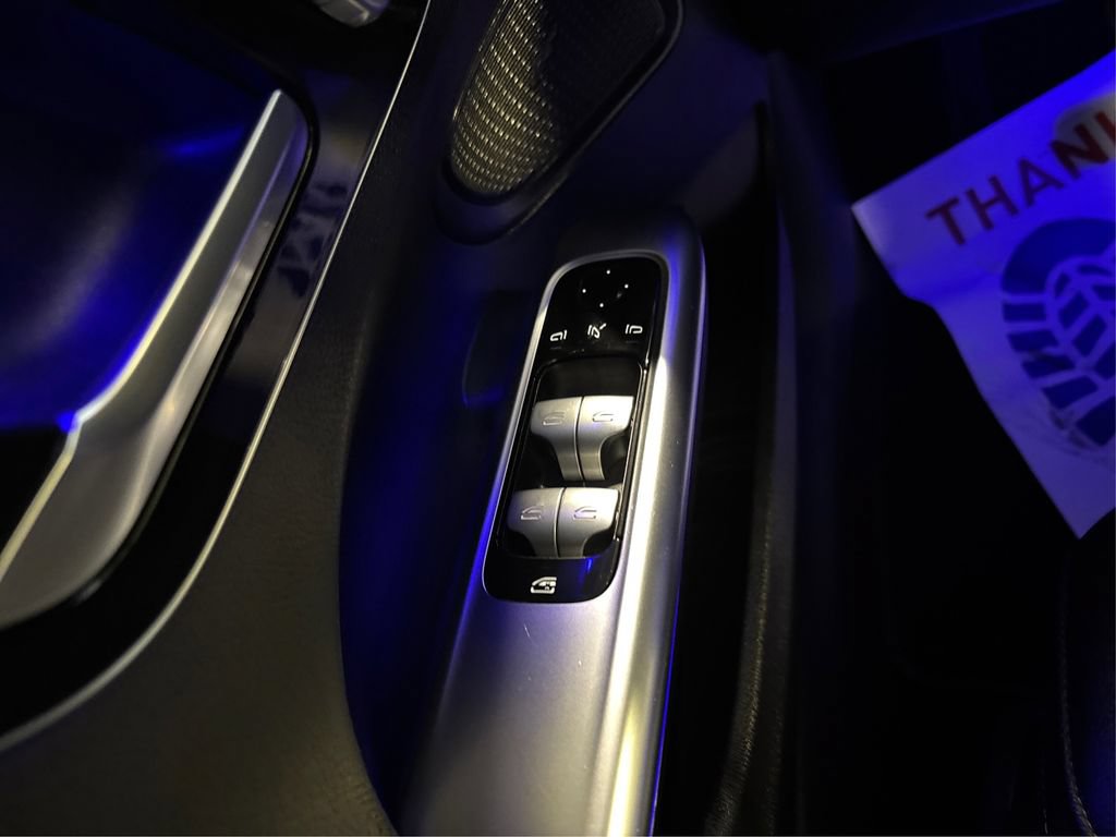 Used 2023 Mercedes-Benz C 300 Sedan image 36