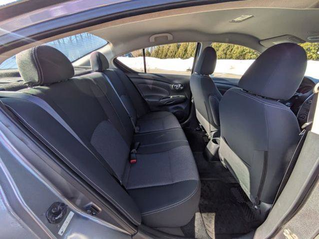 Used 2018 Nissan Versa SV image 30