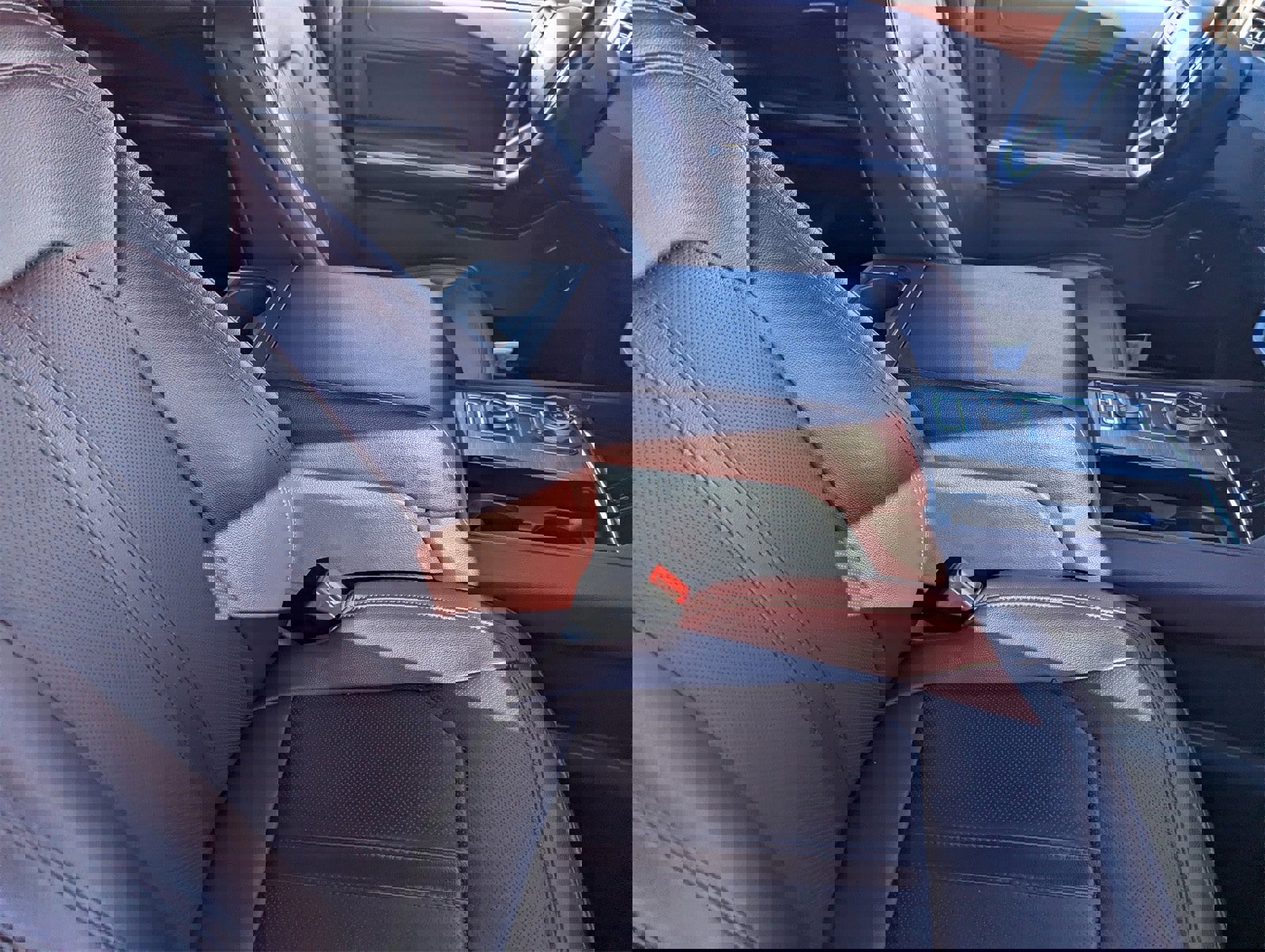 Certified 2024 Ford Expedition Limited image 11