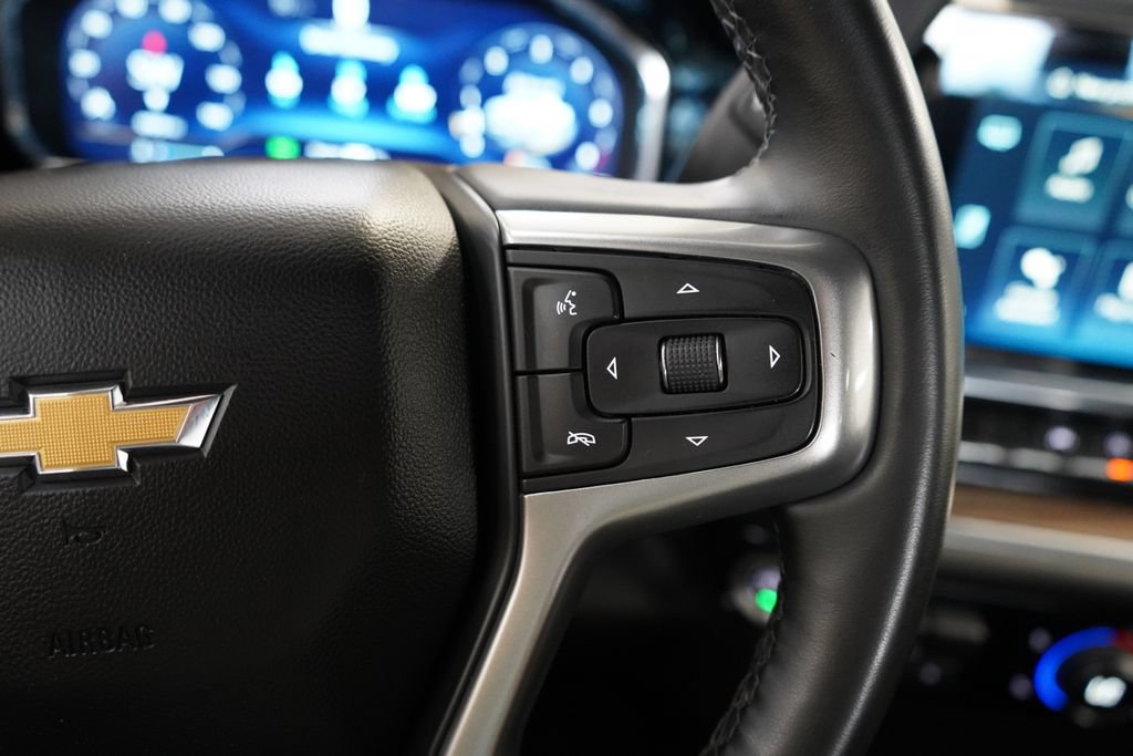Used 2025 Chevrolet Silverado 1500 LT RWD image 33