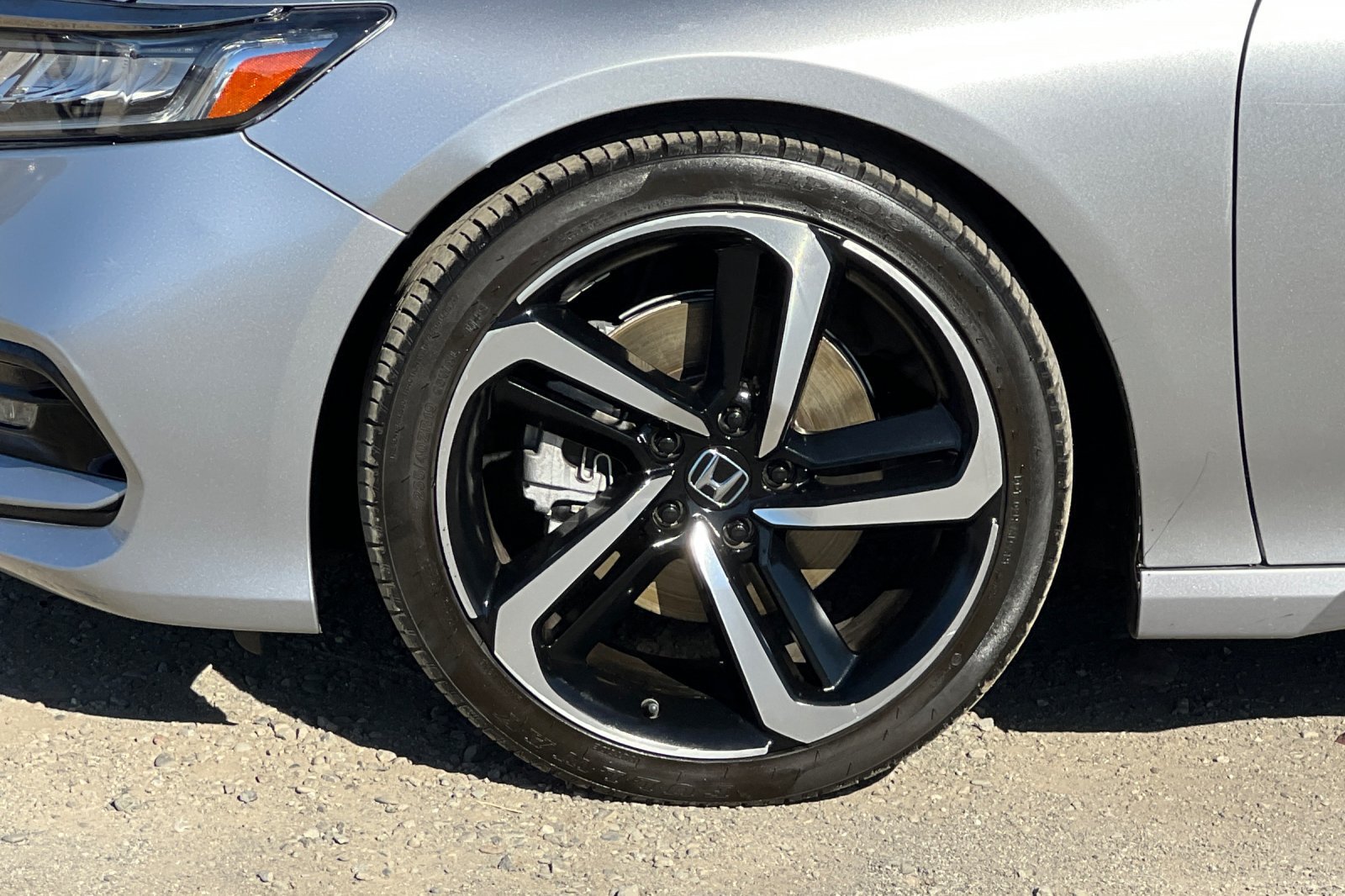 Used 2018 Honda Accord Sport image 26