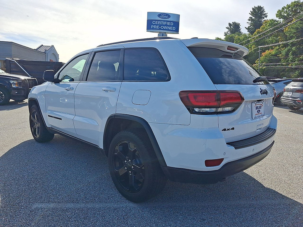 Used 2019 Jeep Grand Cherokee Laredo AWD/4WD image 51