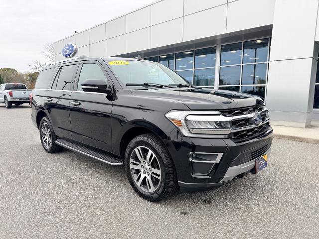 Certified 2023 Ford Expedition Limited image 2