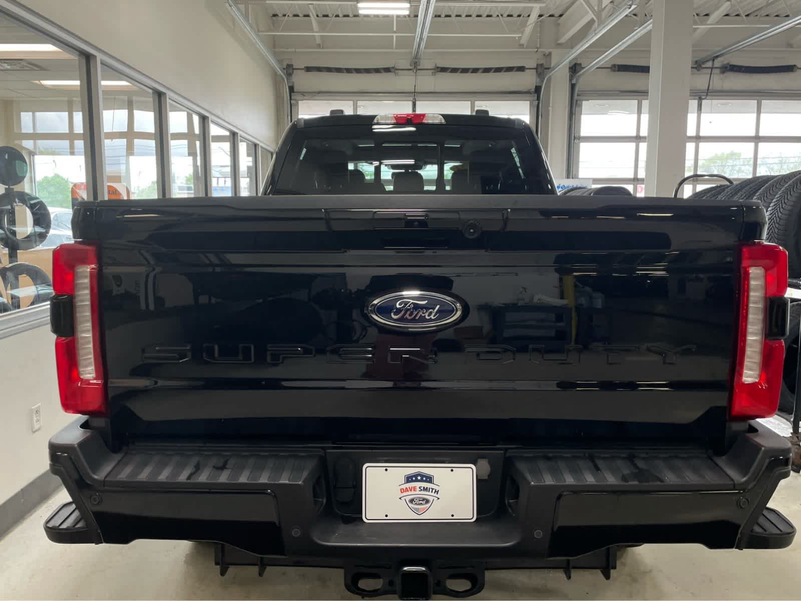 Certified 2023 Ford F250 Lariat w/ Lariat Ultimate Package AWD/4WD image 8