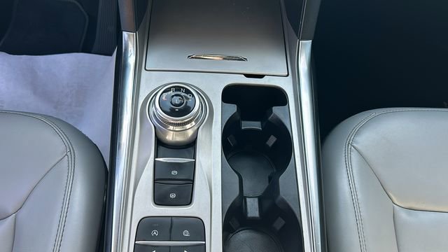 Certified 2021 Ford Explorer XLT w/ Equipment Group 202A RWD image 24