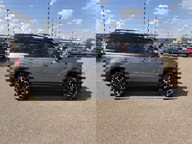 Certified 2023 Ford Bronco Sport Outer Banks w/ Tech Package image 5