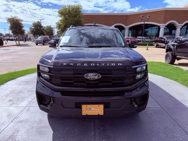 Certified 2026 Ford Expedition Active RWD image 2