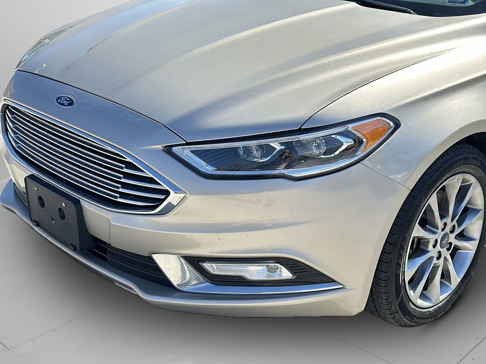 Certified 2017 Ford Fusion Energi Titanium image 40