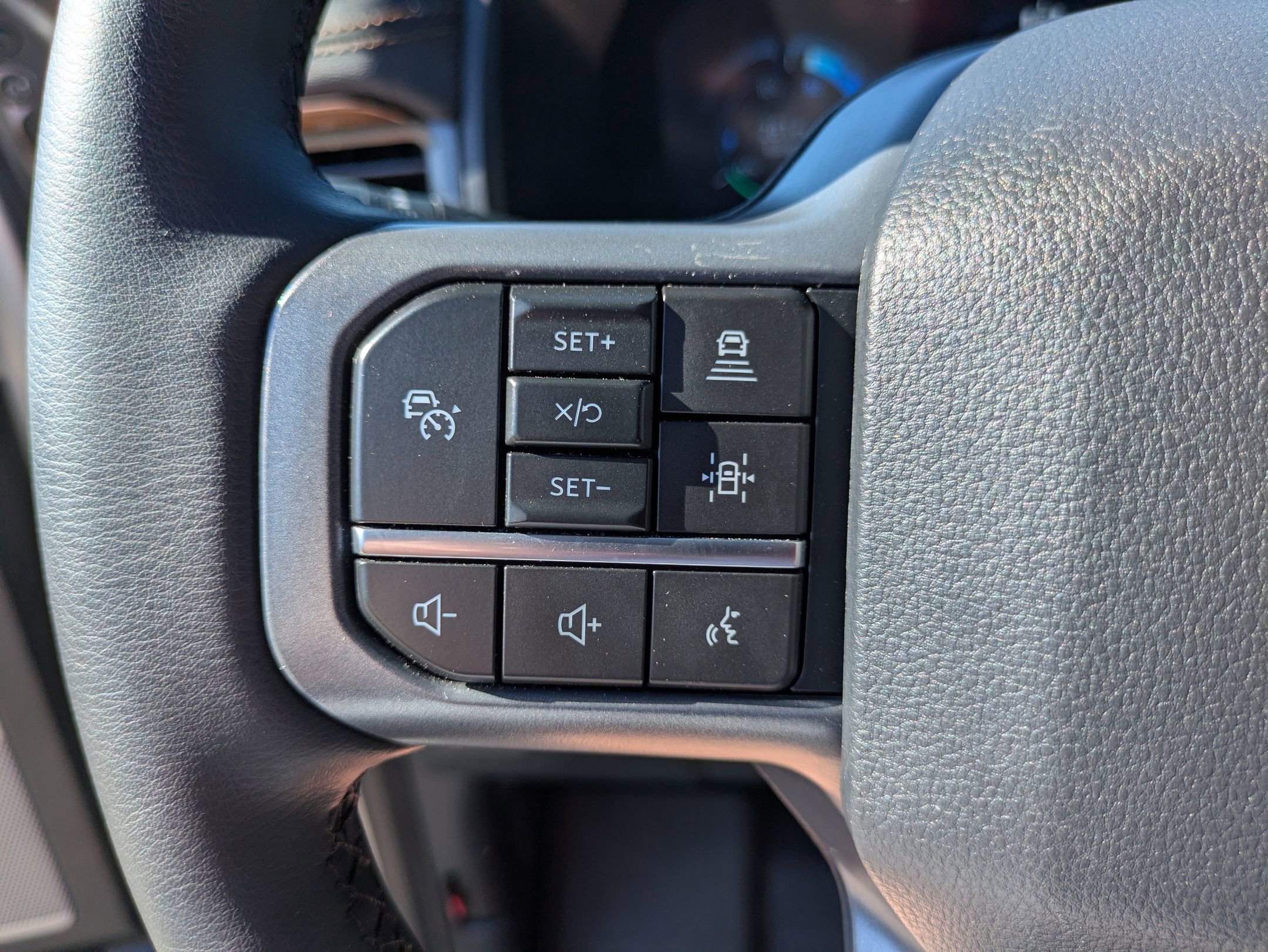 Certified 2025 Ford F150 Lightning Lariat AWD/4WD image 20
