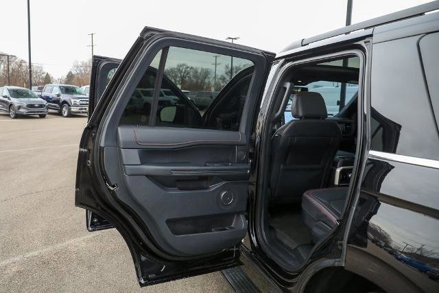 Certified 2023 Ford Expedition Limited image 34
