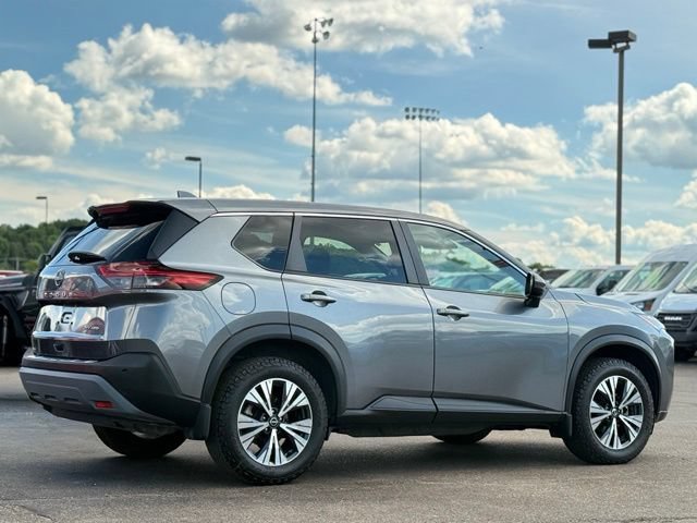 Used 2022 Nissan Rogue SV AWD/4WD image 39