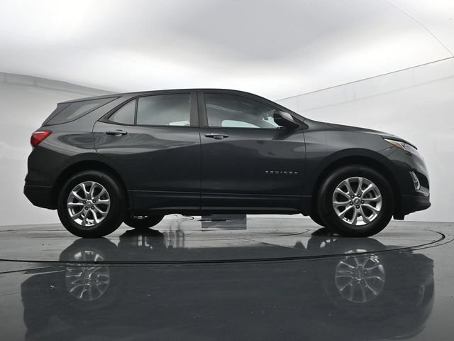 Used 2021 Chevrolet Equinox LS FWD image 35