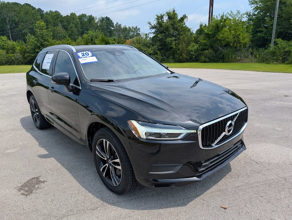 Used 2020 Volvo XC60 T6 Momentum AWD/4WD image 2