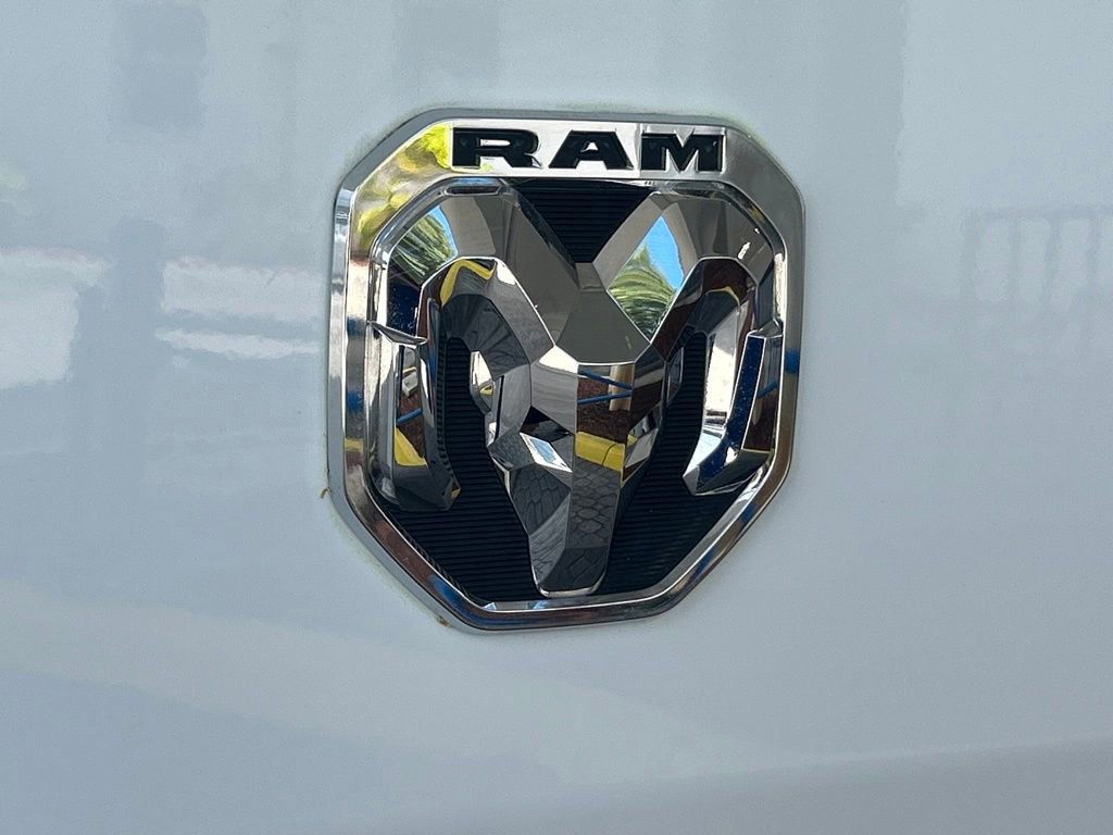 Used 2023 RAM ProMaster 2500 w/ Convenience Group image 19