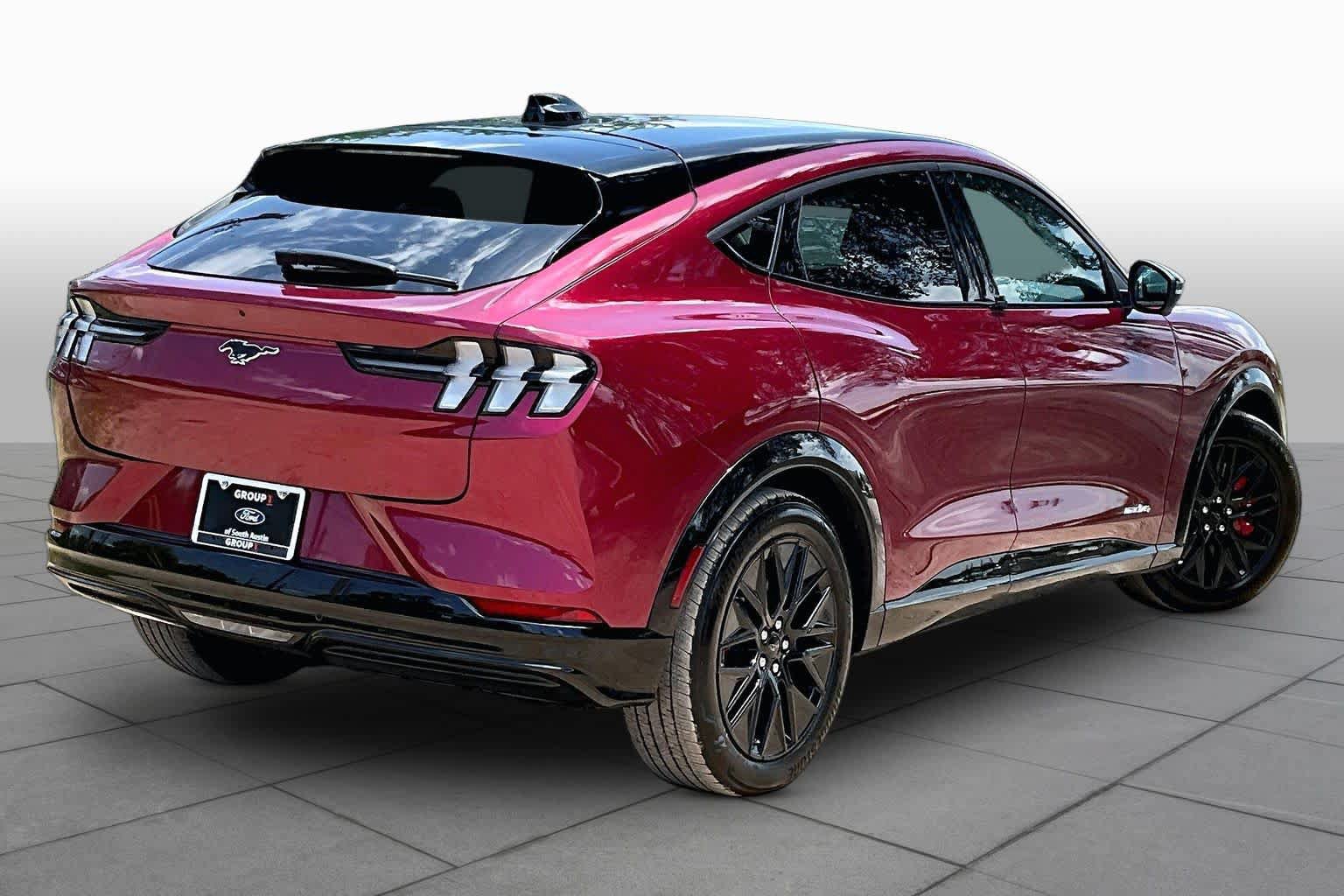 Certified 2025 Ford Mustang Mach-E Premium w/ Sport Appearance Package AWD/4WD image 6