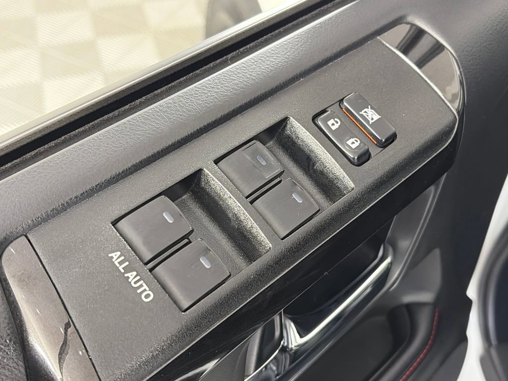 Used 2019 Toyota 4Runner TRD Off-Road Premium image 25