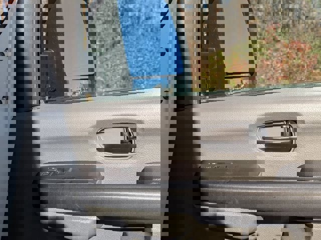 Used 2018 Nissan NV 2500 SV image 29