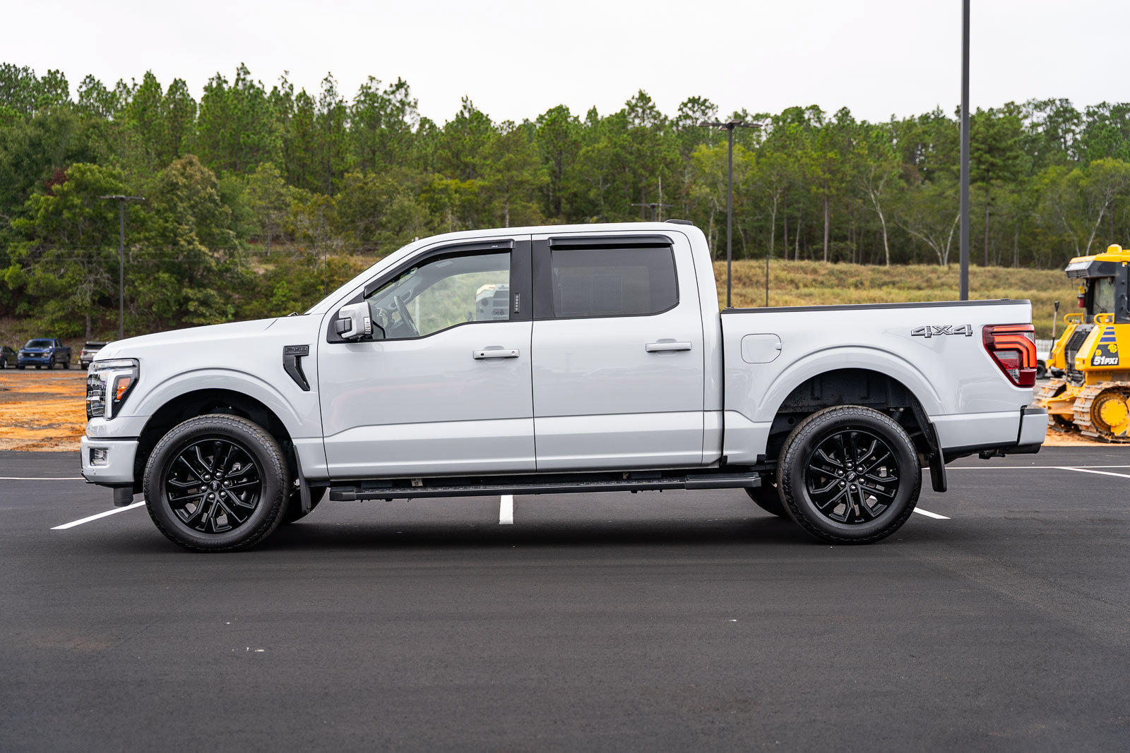 Certified 2024 Ford F150 Lariat w/ Bed Utility Package AWD/4WD image 4