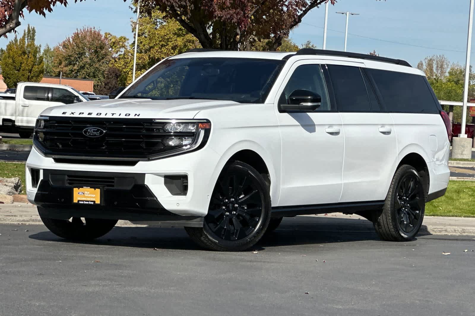 Certified 2025 Ford Expedition Max Platinum w/ Stealth Appearance Package AWD/4WD image 1