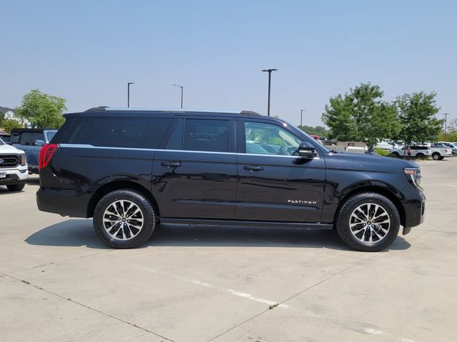 Certified 2025 Ford Expedition Max Platinum AWD/4WD image 2