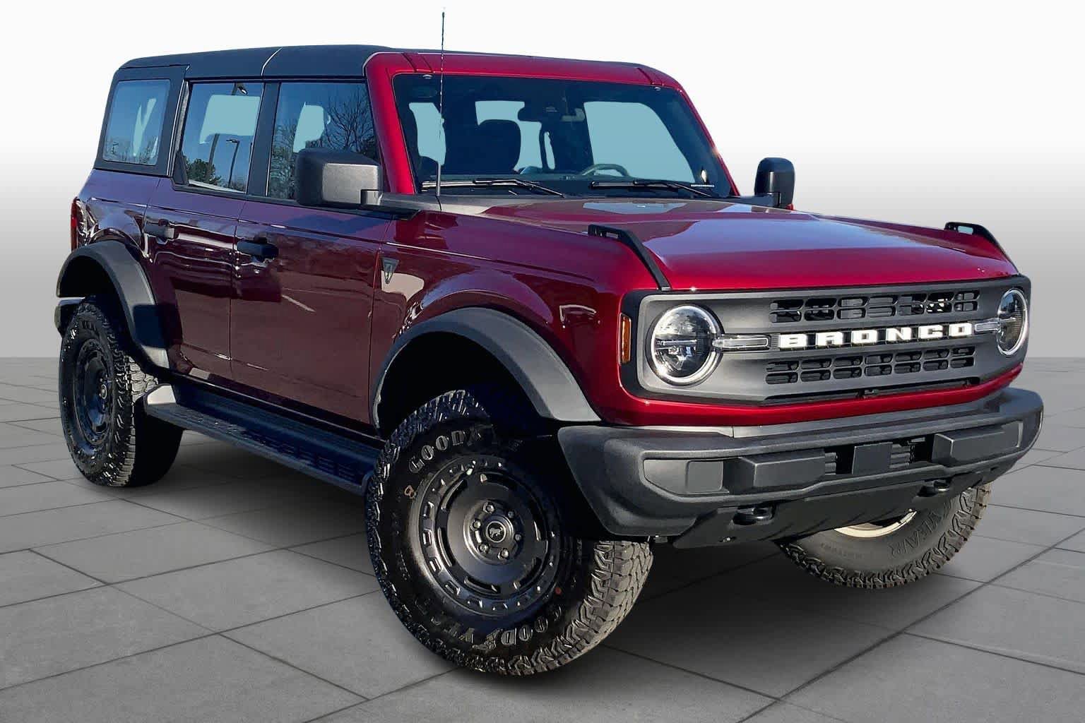 Certified 2025 Ford Bronco 4-Door w/ Sasquatch Package AWD/4WD image 6