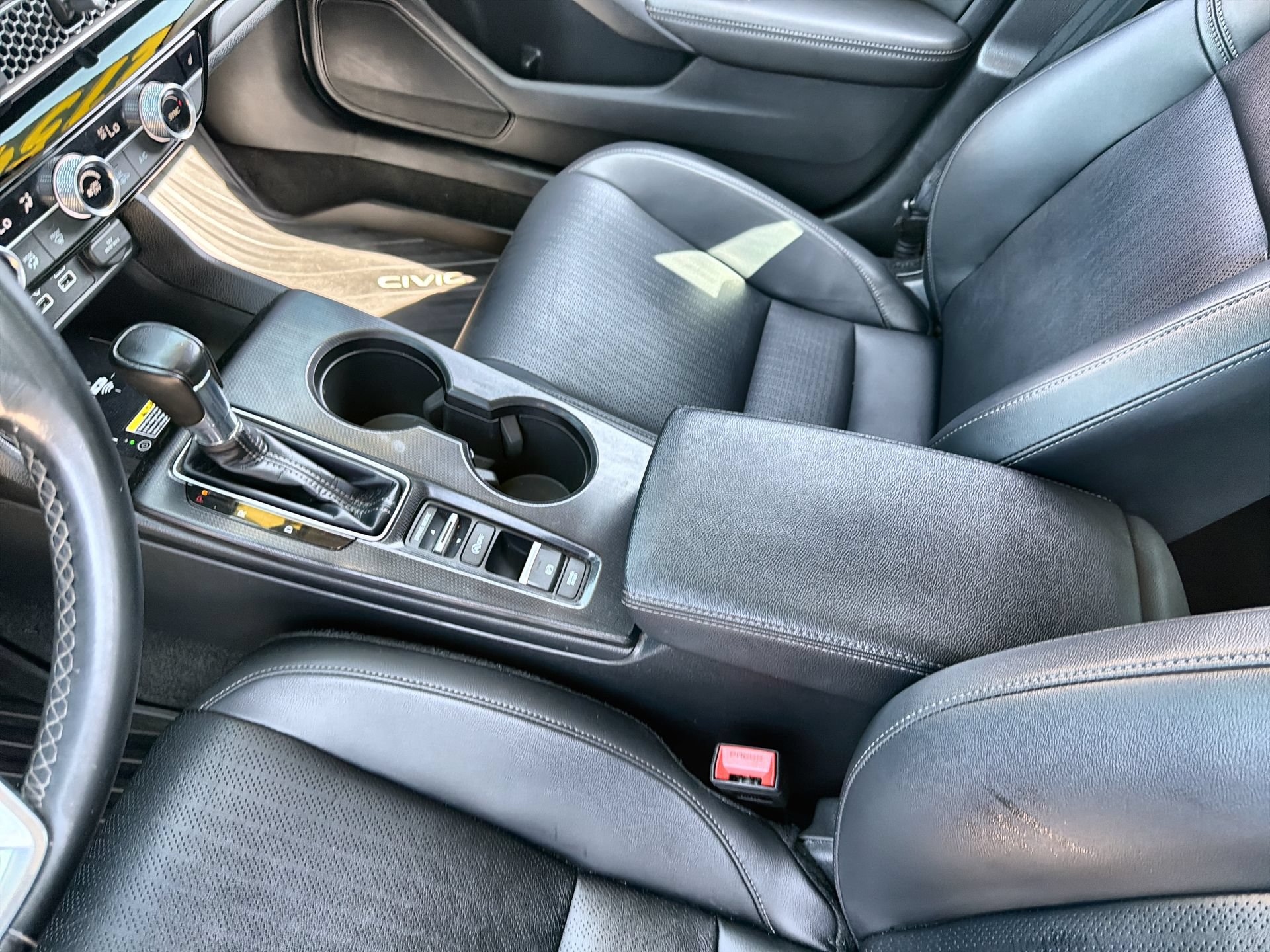 Used 2024 Honda Civic Touring image 21