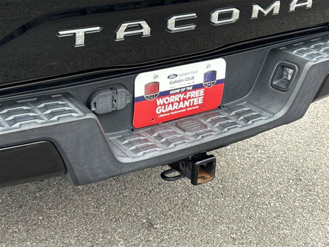 Used 2020 Toyota Tacoma SR w/ SR Convenience Package RWD image 10