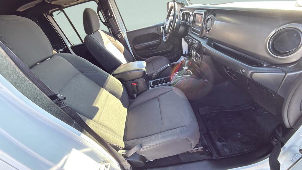 Used 2021 Jeep Gladiator Sport AWD/4WD image 21