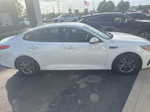 Used 2020 Kia Optima LX FWD image 3