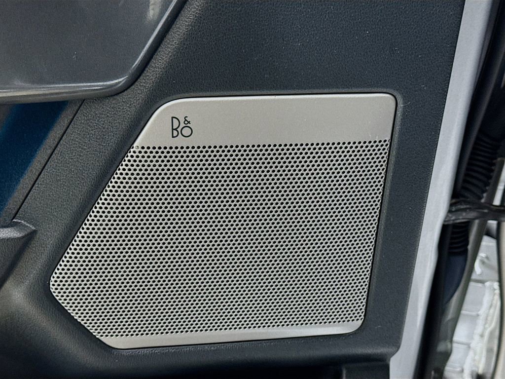 Certified 2021 Ford F150 Lariat w/ Equipment Group 502A High image 22