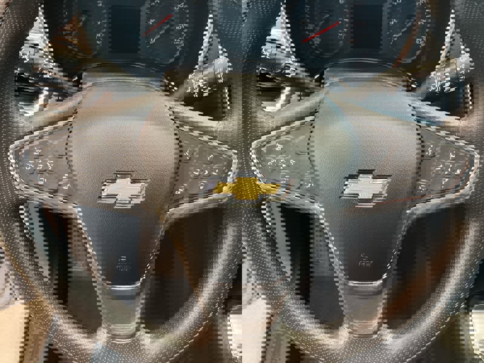 Used 2022 Chevrolet Equinox LS image 14