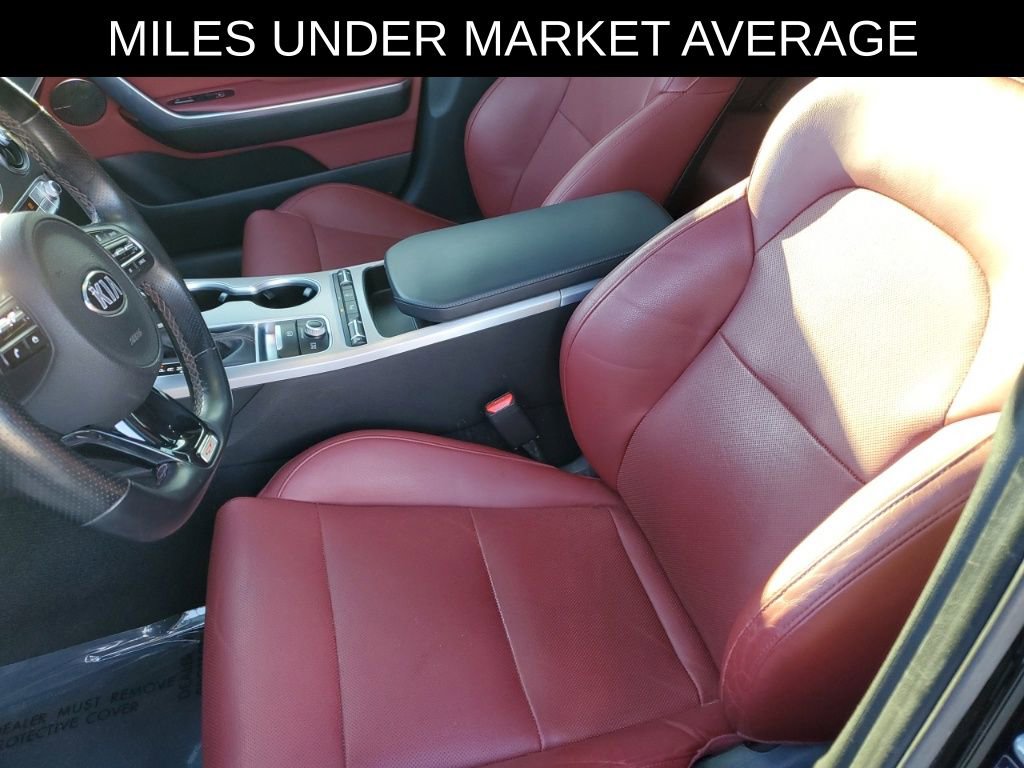 Used 2018 Kia Stinger GT1 image 13