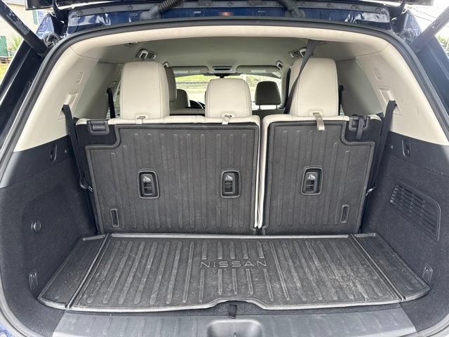 Used 2022 Nissan Pathfinder SL w/ Cargo Package AWD/4WD image 40