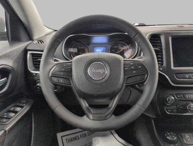 Used 2021 Jeep Cherokee Trailhawk AWD/4WD image 6