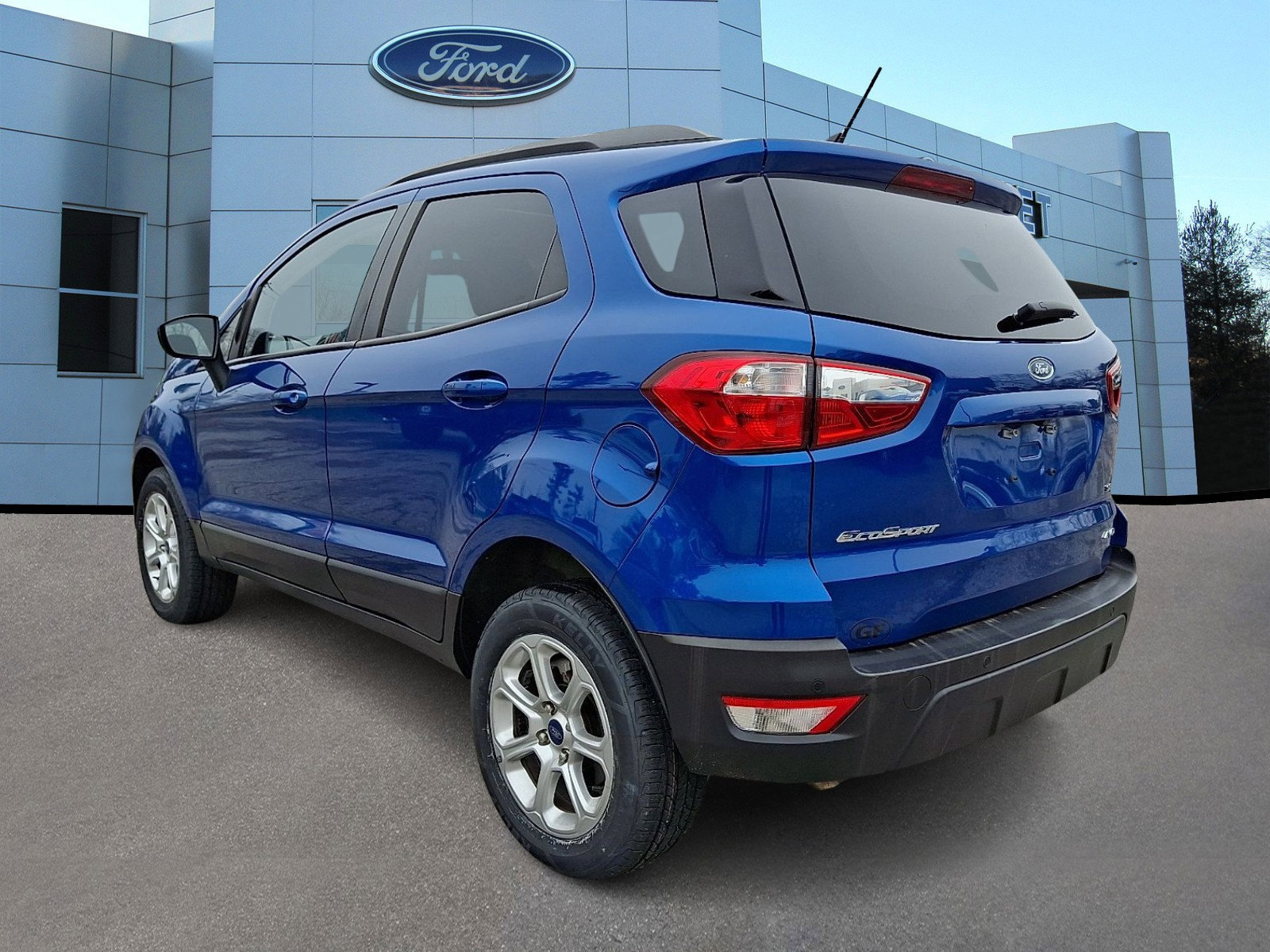 Certified 2022 Ford EcoSport SE w/ SE Convenience Package AWD/4WD image 2