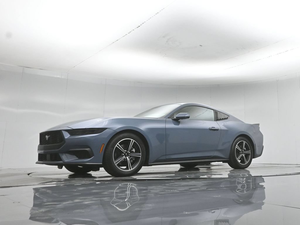 Certified 2025 Ford Mustang Coupe RWD image 43