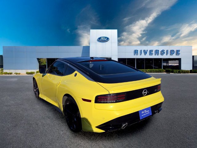 Used 2024 Nissan Z Performance w/ Floor Mat Package RWD image 5