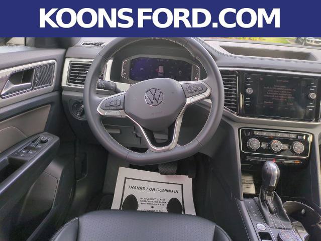 Used 2022 Volkswagen Atlas Cross Sport SE w/ Black Wheel Package AWD/4WD image 12