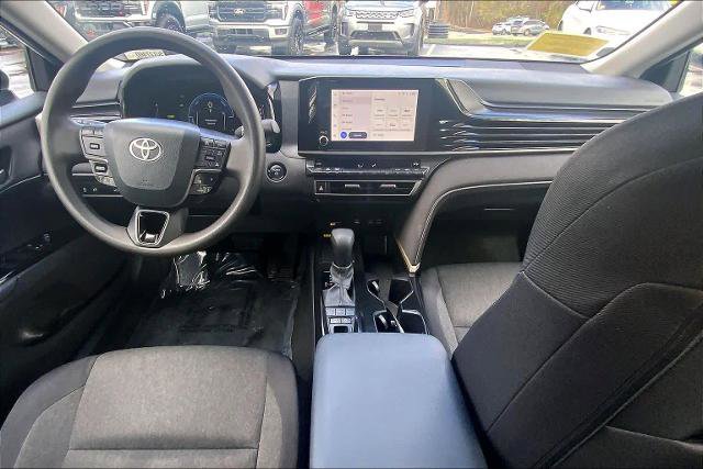 Used 2025 Toyota Camry LE FWD image 16