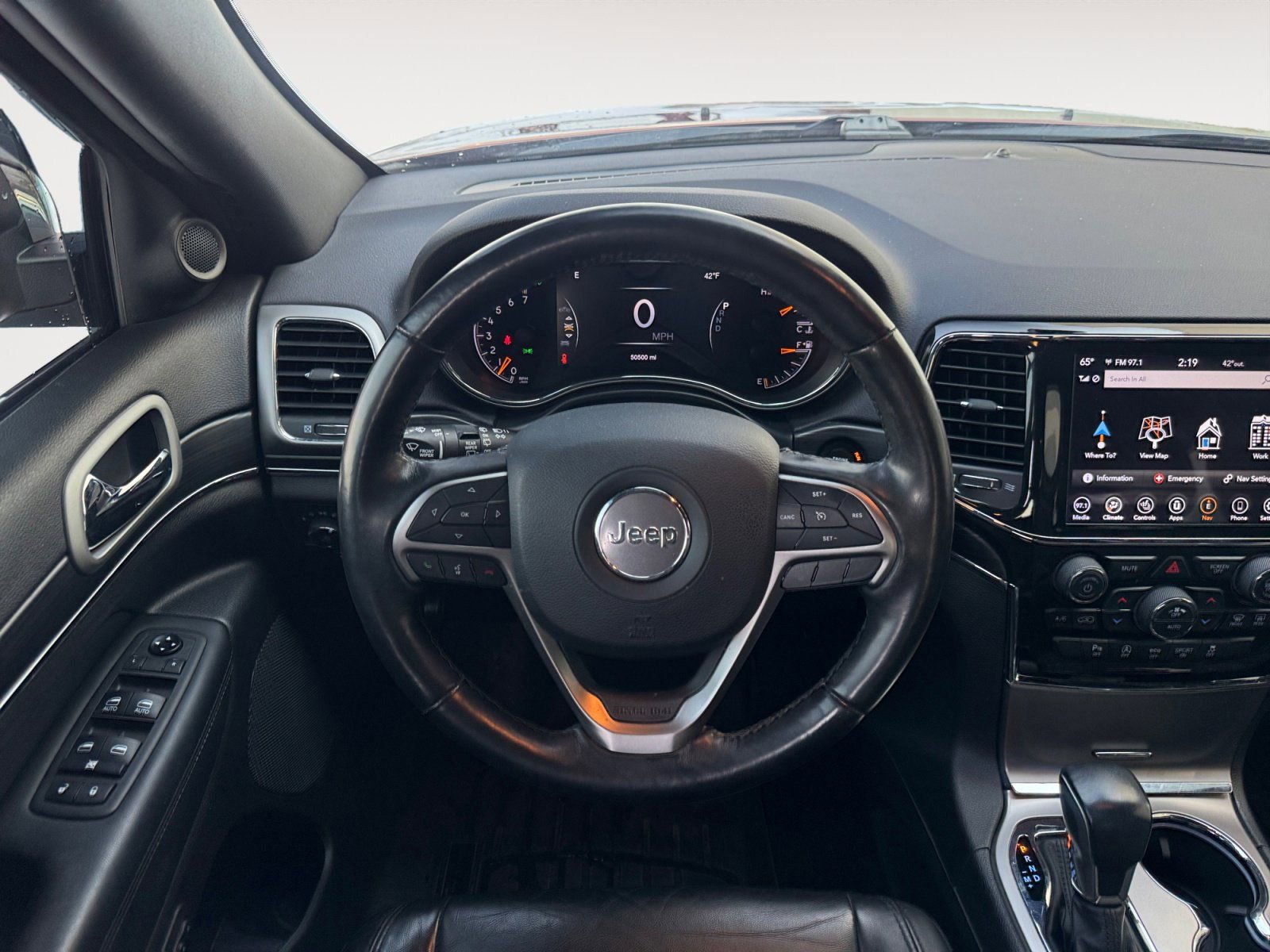 Used 2021 Jeep Grand Cherokee Limited w/ Premium Lighting Group image 12